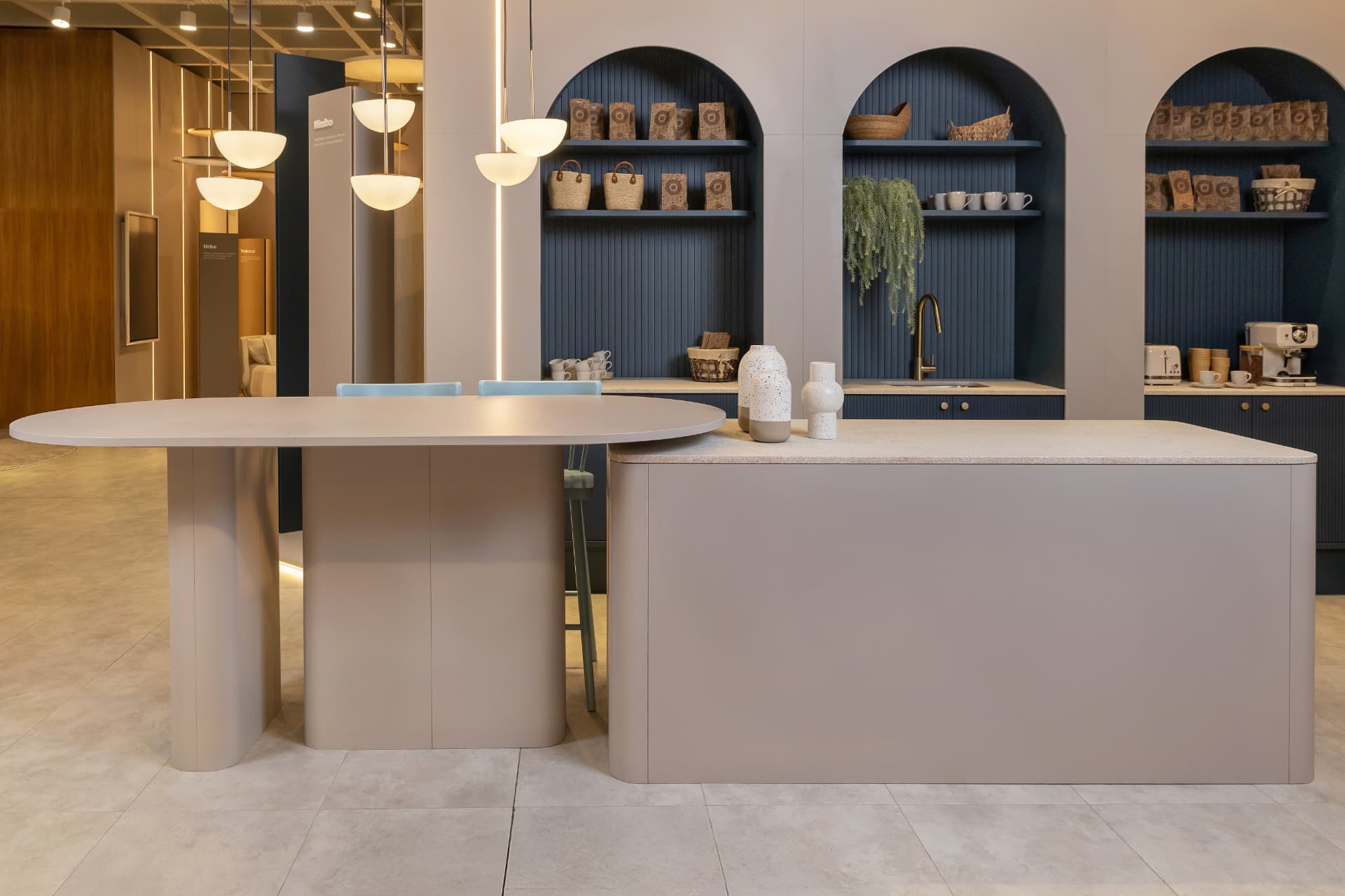 Cozinha planejada Italínea Decor BH em ambiente moderno